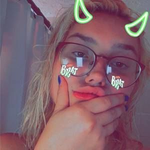 Meet your Posher, Sofia